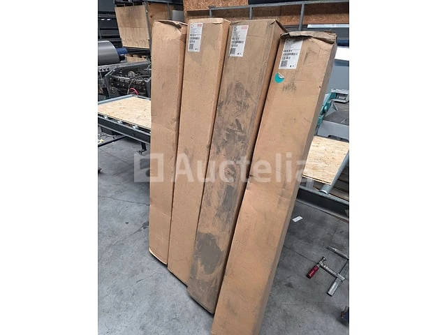Set van 4 velux mml u08 zonneluifels – 1340 × 1400 mm - afbeelding 3 van  3