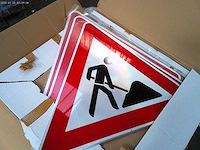 Set van 4 verkeersborden - afbeelding 1 van  2