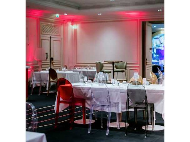 Set van 4 victoria ghost chairs - transparant rood (kartell-inspiratie) - afbeelding 4 van  4