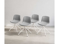 Set van 4 witte en grijze stoelen - wit vast been - gemengde zitplaats zonder armleuningen - afbeelding 1 van  1