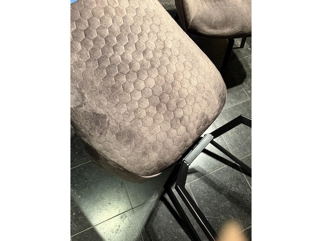 Set van 4 zeteltjes en 2 tafeltjes - afbeelding 5 van  7