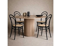 Set van 4 zwarte houten smedstoelen - natuurlijke rotan zitting (90 x 50 x 45 cm)