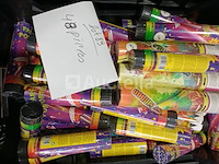 Set van 48 confettikanonnen - gloednieuwe partij van 7 grote confettikanonnen - gloednieuw pakje van 12 pakjes confettipistolen - nieuwe set van 8 pakken vallende spoelen - nieuwe set van 70 pakjes feestelijke en decoratieve items - nieuwe diverse - afbeelding 5 van  5