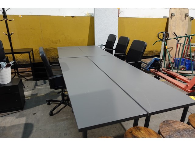 Set van 4x diverse tafels + 4 bureaustoelen - afbeelding 1 van  4