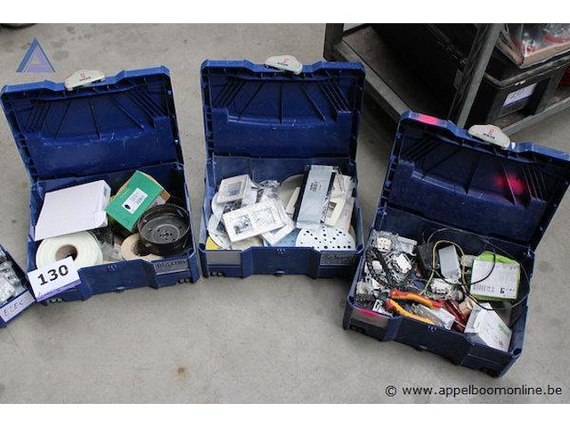 Set van 5 gereedschapskoffers - elektronica componenten, kabels - afbeelding 3 van  3
