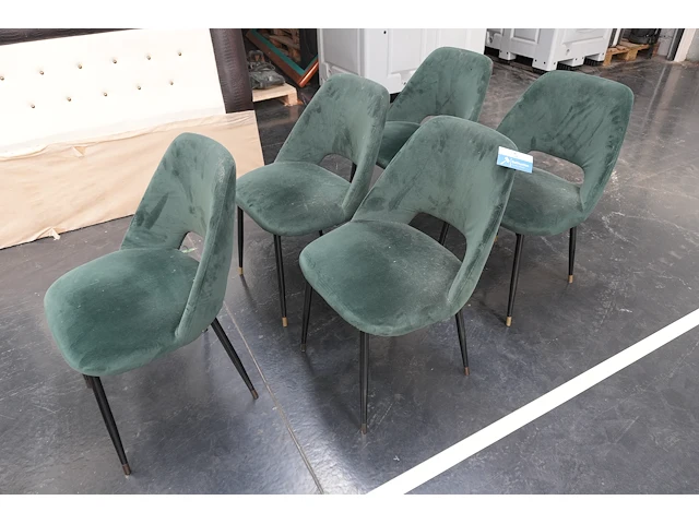 Set van 5 groene velvet stoelen met goudkleurige afwerking - afbeelding 1 van  5