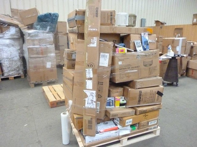 Set van 50 nieuwe items - afbeelding 1 van  4