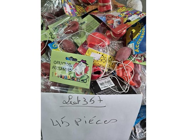 Set van 50 white clown nose - gloednieuwe batch van 6 packs clown goggle met water - nieuwe batch van 45 packs clown nose - nieuwe verschillende modellen batch 20 nose packs clown - nieuwe verschillende modellen partij van 116 clownneus - gloednieuwe partij van 12 clownneus - nieuwe partij van 12 clownneus - nieuw - afbeelding 1 van  6