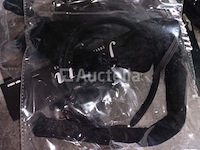 Set van 6 mickey-hoofdbanden - nieuw set van 10 pakketten, set hoofdband en kattenstaart - nieuw set van 6 sets hoofdband + boog + staart - nieuw set van 16 minnie-hoofdbanden - nieuw set van 6 roze panterhoofdband + staartset - nieuw set van 6 pakken konijnenhoofdband + pom pom pom set - nieuw set van 2 pakketten luxe konijnenhoofdband set - nieuw set van 4 pakken hoofdband + panterstaartset - nieuw - afbeelding 5 van  10