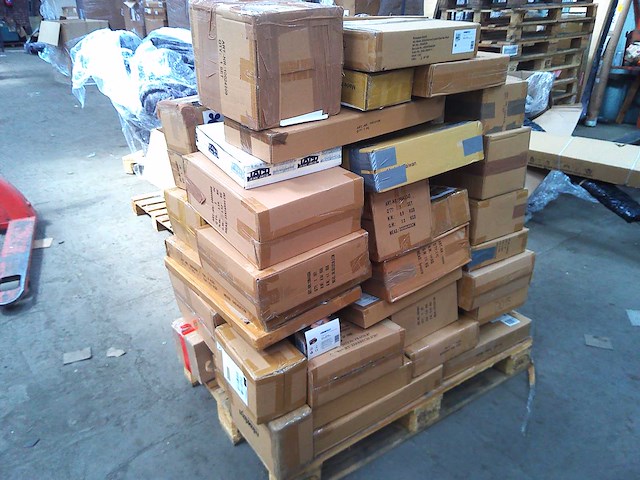 Set van 60 nieuwe items - afbeelding 1 van  5