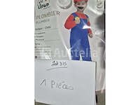 Set van 7 kostuums en carnavalsmake-up items enzovoort - nieuw set van 5 kindercarnavalskostuums diverse ontwerpen - nieuw set van 6 kindercarnavalskostuums - nieuw set van 5 kids cowboy carnival kostuums - nieuw set van 12 kostuums van carnival prisoner kids - nieuw kid's mario bross carnival kostuum - nieuw uitstekende batman masks set - nieuw set van 7 olifanten hoofdband + strik + staartsets - nieuw - afbeelding 1 van  8