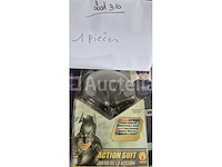 Set van 7 kostuums en carnavalsmake-up items enzovoort - nieuw set van 5 kindercarnavalskostuums diverse ontwerpen - nieuw set van 6 kindercarnavalskostuums - nieuw set van 5 kids cowboy carnival kostuums - nieuw set van 12 kostuums van carnival prisoner kids - nieuw kid's mario bross carnival kostuum - nieuw uitstekende batman masks set - nieuw set van 7 olifanten hoofdband + strik + staartsets - nieuw - afbeelding 6 van  8