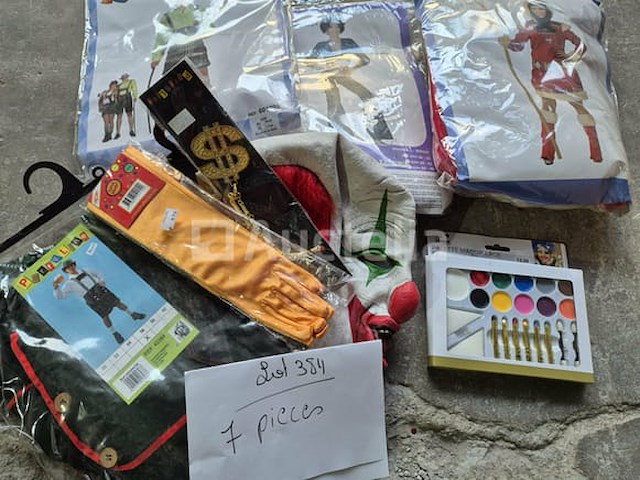 Set van 7 kostuums en carnavalsmake-up items enzovoort - nieuw set van 5 kindercarnavalskostuums diverse ontwerpen - nieuw set van 6 kindercarnavalskostuums - nieuw set van 5 kids cowboy carnival kostuums - nieuw set van 12 kostuums van carnival prisoner kids - nieuw kid's mario bross carnival kostuum - nieuw uitstekende batman masks set - nieuw set van 7 olifanten hoofdband + strik + staartsets - nieuw - afbeelding 7 van  8