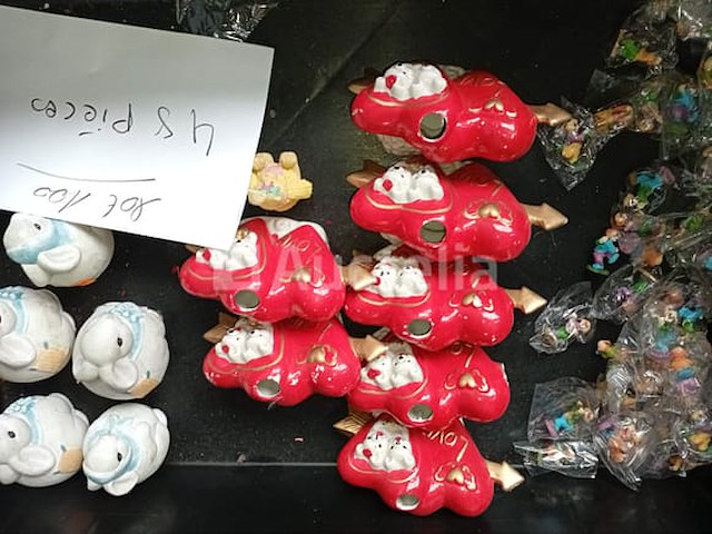 Set van 70 stukken, doe-het-zelf decoratieartikelen enzovoort - gloednieuw lot van 48 stukken met diverse decoratieve voorwerpen - nieuw grote inpakrollen - nieuw een partij van 50 sundier uitverkoopartikelen - nieuw set van 40 diverse aanbiedingsartikelen - nieuw set van 32 diverse kortingsartikelen - nieuw - afbeelding 2 van  4