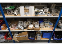 Set van diverse elektrische apparatuur (grote aantal) - afbeelding 9 van  17