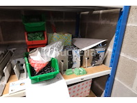 Set van diverse elektrische apparatuur (grote aantal)