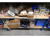 Set van diverse elektrische apparatuur (grote aantal) - afbeelding 12 van  17