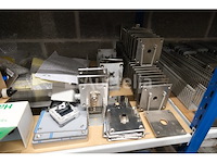 Set van diverse elektrische apparatuur (grote aantal) - afbeelding 15 van  17