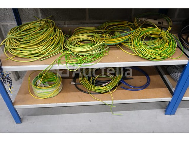 Set van diverse elektrische kabelresten - afbeelding 2 van  9