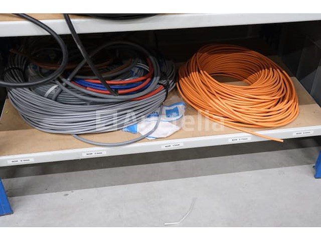 Set van diverse elektrische kabelresten - afbeelding 3 van  9