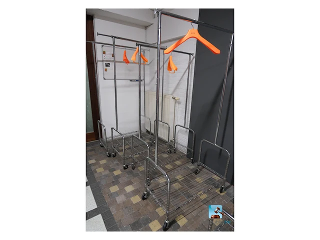 Set van dragers - afbeelding 4 van  5