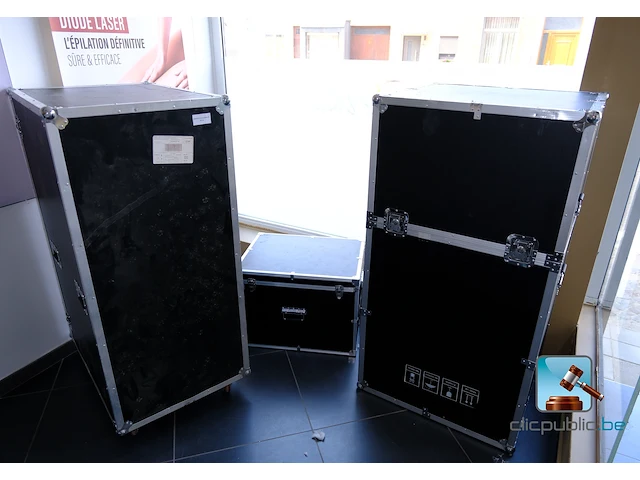 Set van flightcases - afbeelding 1 van  13