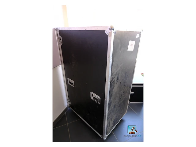 Set van flightcases - afbeelding 7 van  13