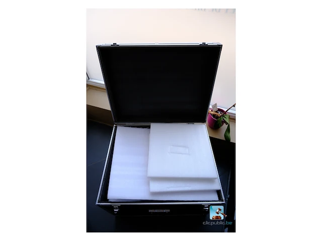 Set van flightcases - afbeelding 11 van  13