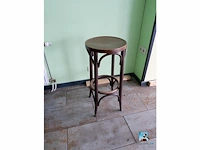 Set van hoge krukken - afbeelding 3 van  8