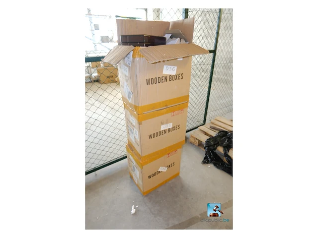 Set van houten kisten - afbeelding 2 van  5