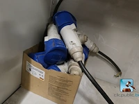 Set van kasten met inhoud - afbeelding 18 van  27