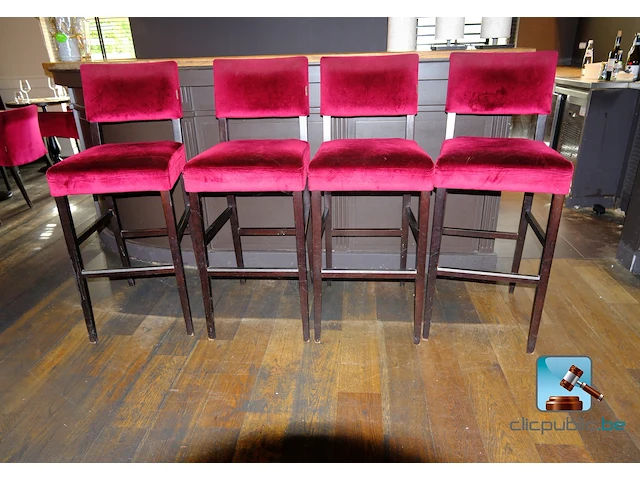 Set van kinderstoelen - afbeelding 1 van  5