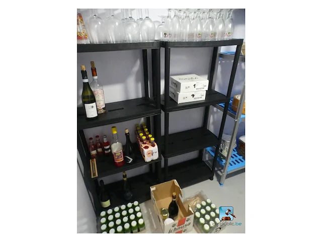 Set van koude kamerplanken - afbeelding 1 van  7