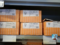 Set van metalen kasten met inhoud - afbeelding 17 van  35