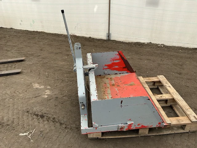 Set van palletvork en kipbak - afbeelding 2 van  13