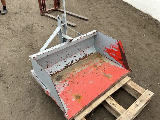 Set van palletvork en kipbak - afbeelding 3 van  13