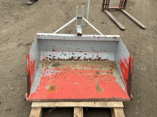 Set van palletvork en kipbak - afbeelding 4 van  13