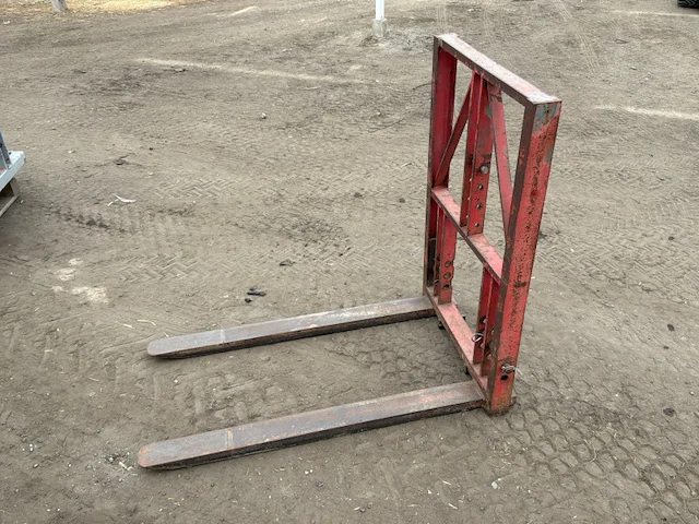 Set van palletvork en kipbak - afbeelding 11 van  13
