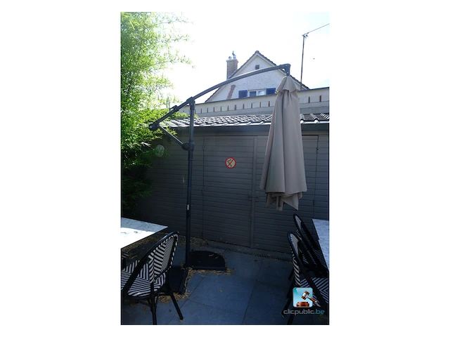 Set van parasols - afbeelding 2 van  6