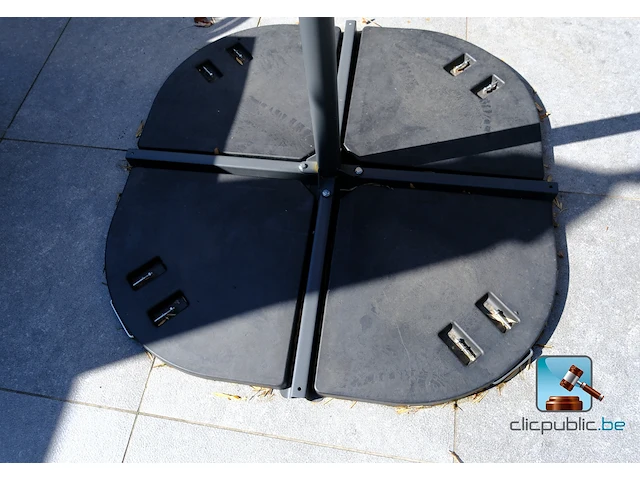 Set van parasols - afbeelding 4 van  6