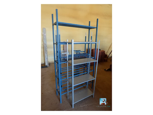 Set van planken - afbeelding 1 van  3