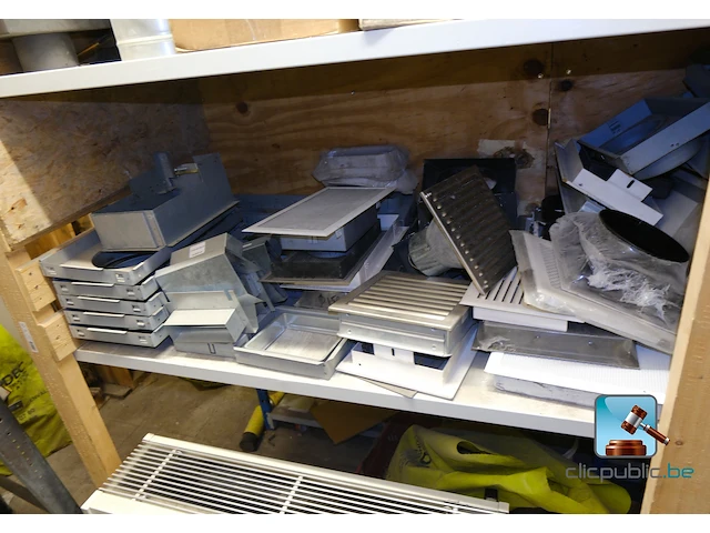 Set van roosters en ventilatiekanalen - afbeelding 8 van  12
