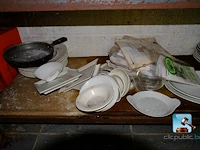 Set van servies en bestek - afbeelding 4 van  16