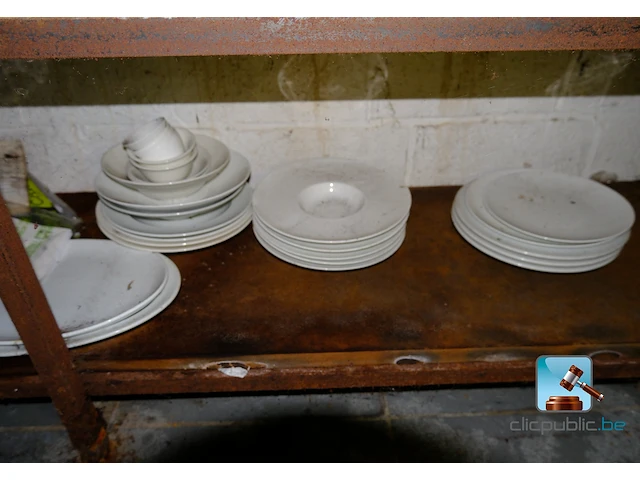 Set van servies en bestek - afbeelding 5 van  16