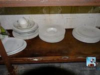 Set van servies en bestek - afbeelding 5 van  16
