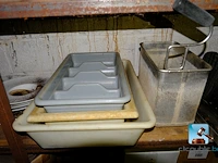Set van servies en bestek - afbeelding 6 van  16