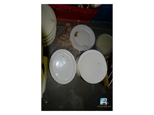 Set van servies en bestek - afbeelding 11 van  16