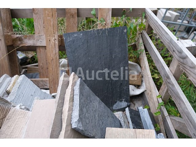 Set van steen- en blauwsteenresten - afbeelding 13 van  13