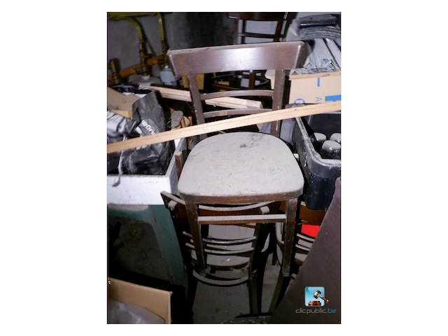 Set van stoelen - afbeelding 4 van  5