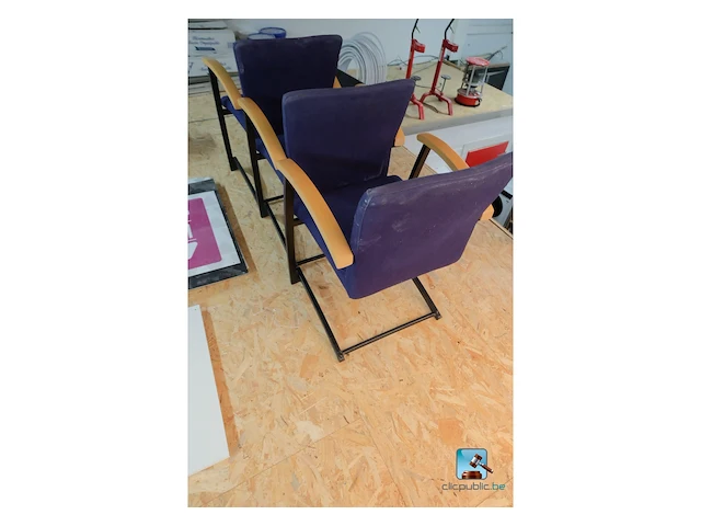 Set van stoelen - afbeelding 4 van  4